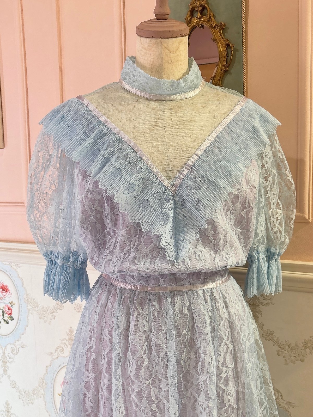 70s vintage right blue lace dress | HARDYS