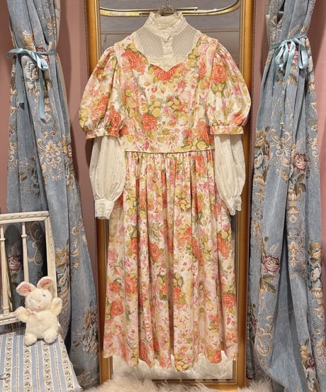 ヴィンテージ ワンピース hardys web shop items🩰 こちらの2点をweb shopに掲載致しました⚜️ web