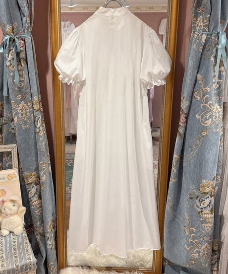 70s vintage satin ribbon white dress