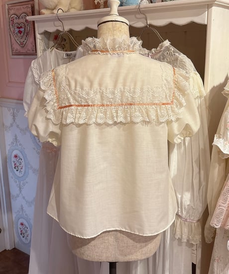 70s vintage satin ribbon&lace gown tops