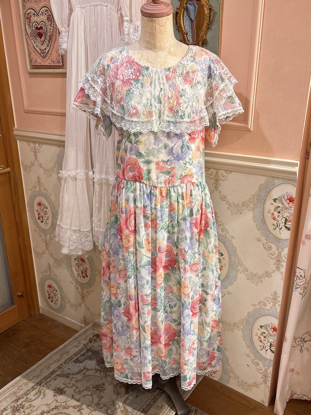 JESSICA McCLINTOCK GUNNE SAX vintage floral dre