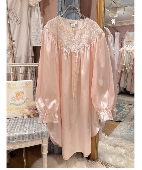 hardys 古着　ヴィンテージ　レース　ブラウス　vintage web shop items🍬♡ こちらの2点をweb shopに掲載致しました🎀 web