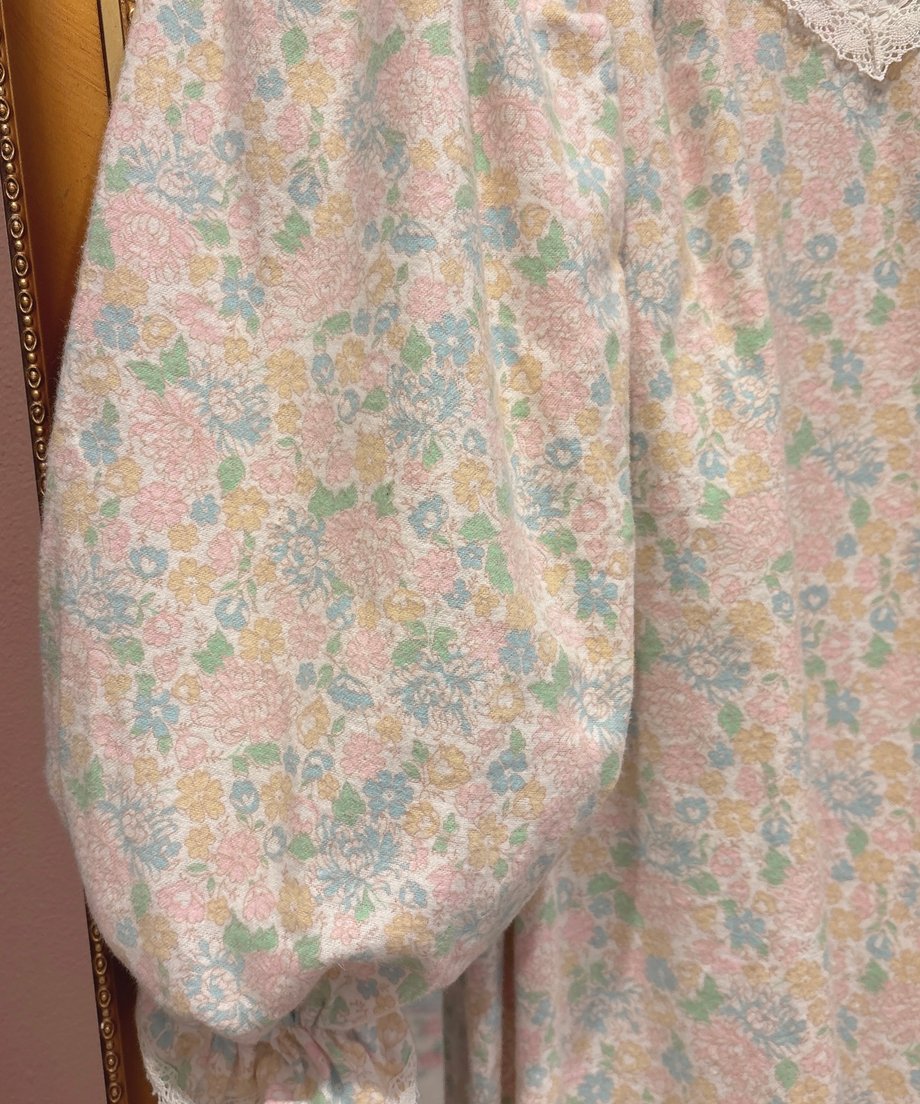 6963611bf76ce765b36026f7