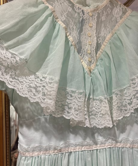 70s vintage lace mint green dress