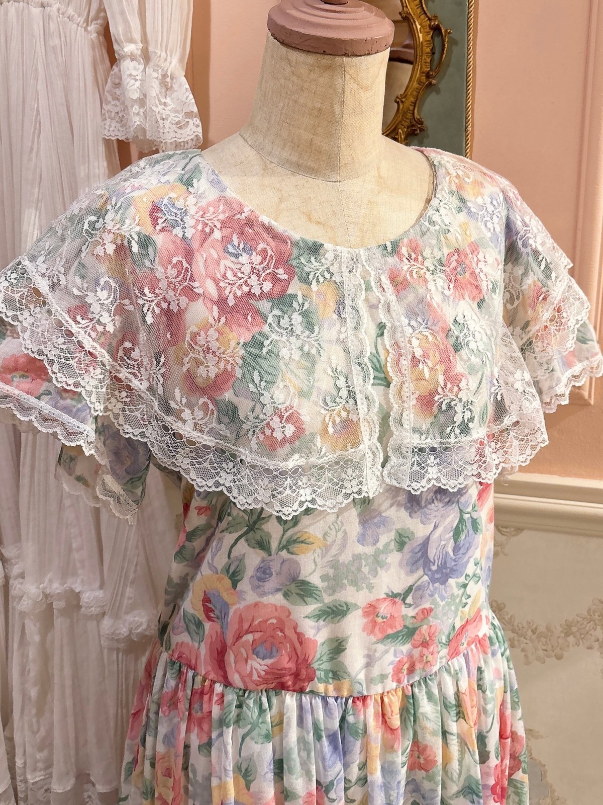 JESSICA McCLINTOCK GUNNE SAX vintage floral dre