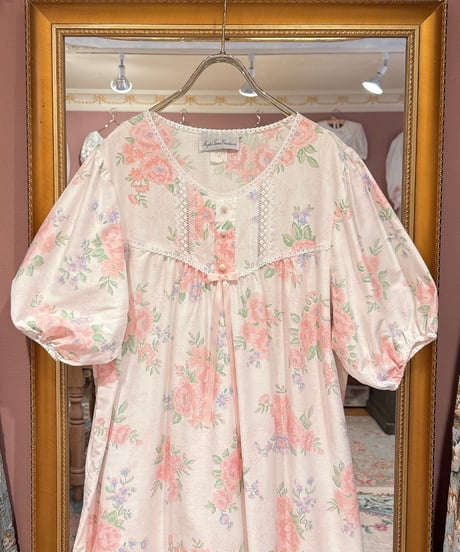 80s vintage floral puff sleeve dress