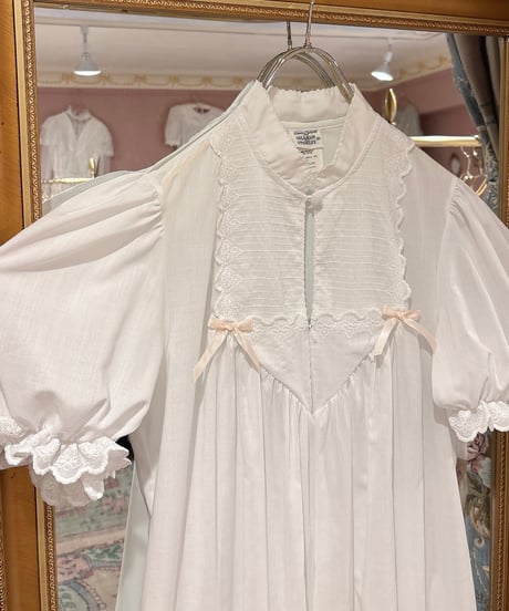 70s vintage satin ribbon white dress