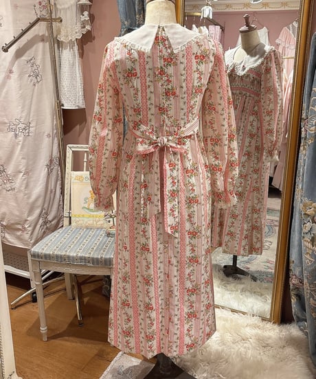 70s vintage lace collar flower pattern dress