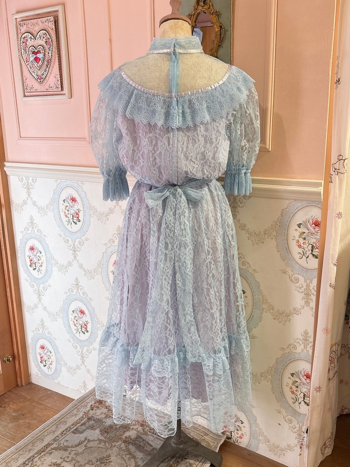 70s vintage right blue lace dress | HARDYS