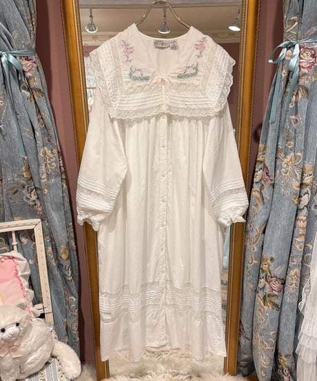 hardys古着 ワンピース レース　花柄 vintage 【SALE】 web shop items🎠 こちらの2点をweb shopに掲載致しました