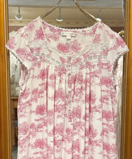 Toile de Jouy sleeve dress