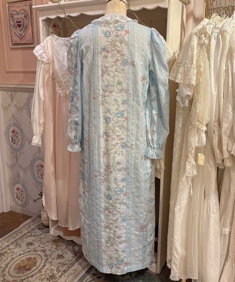 80s vintage lace collar flowerpattern dress