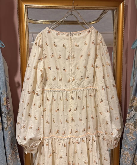 70s vintage flower embroidered tiered dress