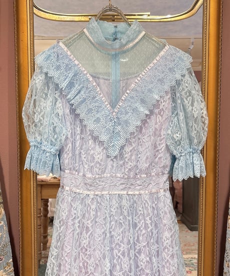 70s vintage right blue lace dress