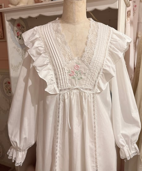 80s vintage flower embroidered pattern dress