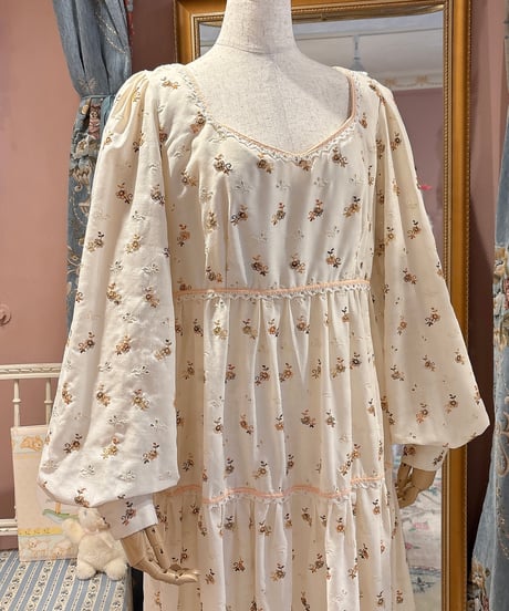 70s vintage flower embroidered tiered dress