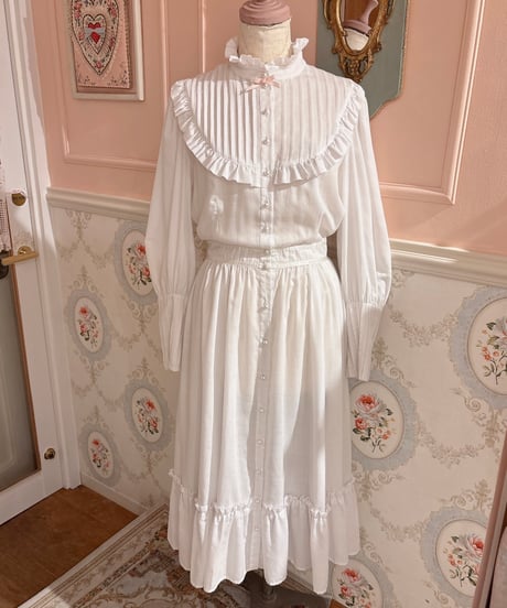 70s vintage tuck white dress