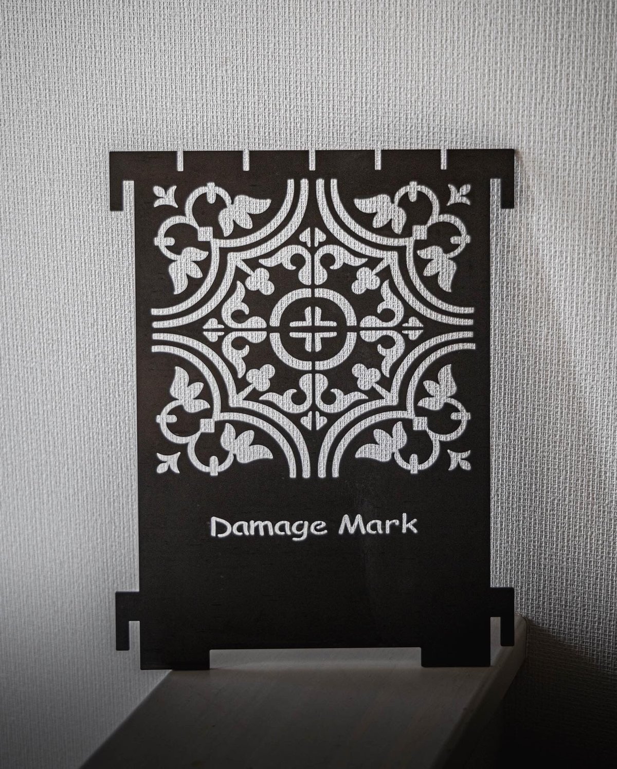 ROCA | DAMAGE MARK