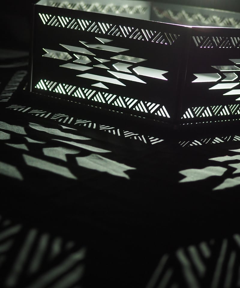 HEXIBON （ヘキボン）焚き火台 HEXIBON （ヘキボン） | DAMAGE MARK