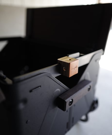 NODE SLOT5 "Brass"
