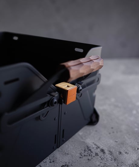 NODE SLOT5 "Brass"