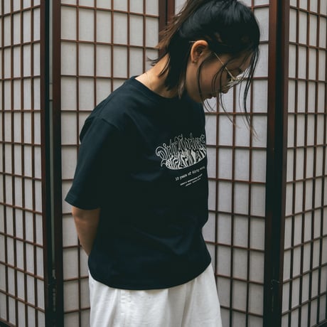 DWS 10YEARS GLOW IN THE DARK-PRINT TEE_BLACK※受注販売