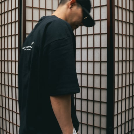 DWS 10YEARS GLOW IN THE DARK-PRINT TEE_BLACK※受注販売