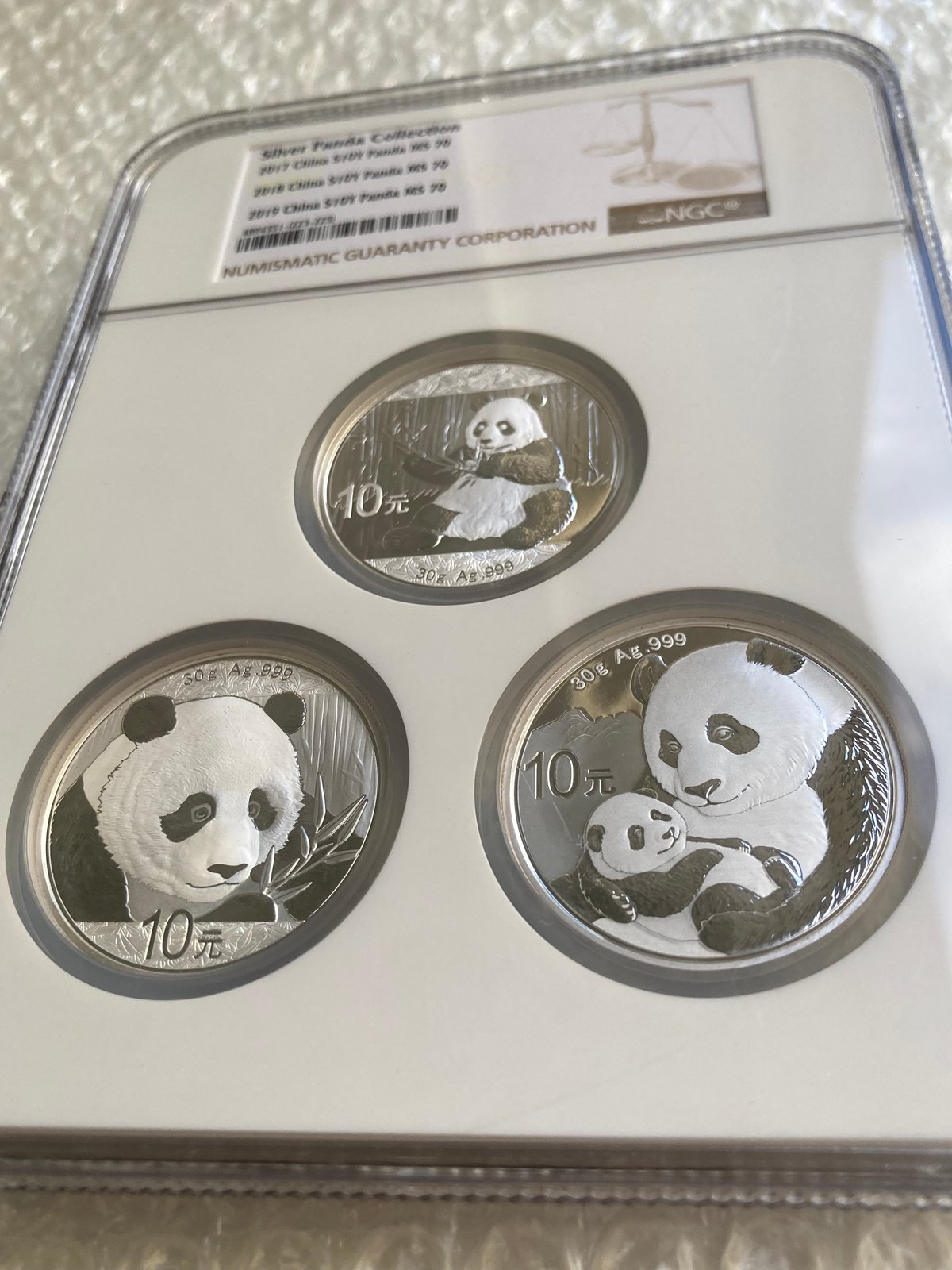 3枚ケース版・全て最高鑑定】2017,2018,2019年 パンダ銀貨 NGC鑑定MS70
