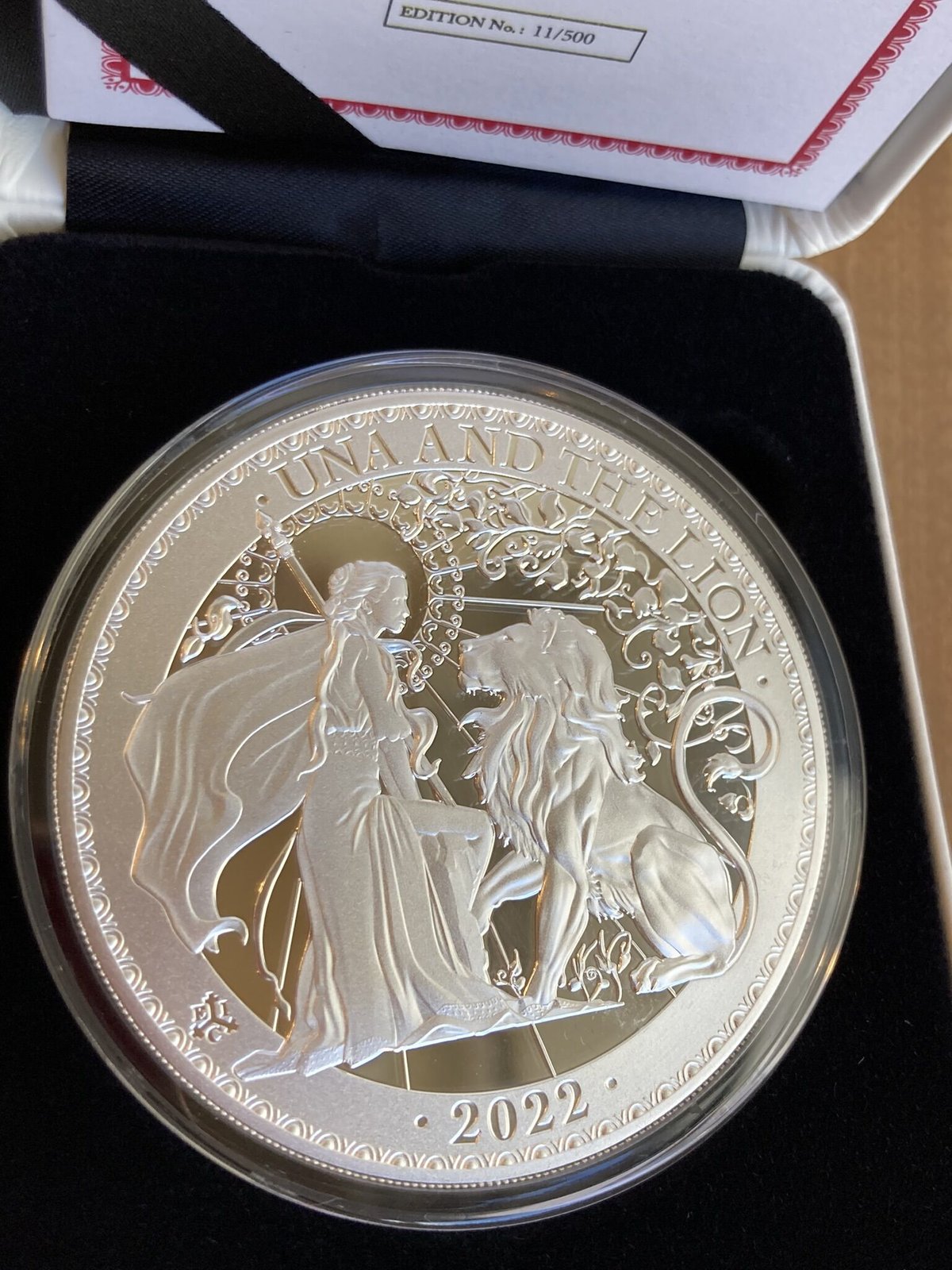 5オンス銀貨・全身デザイン】 ウナとライオン 2022年度版 イギリス領