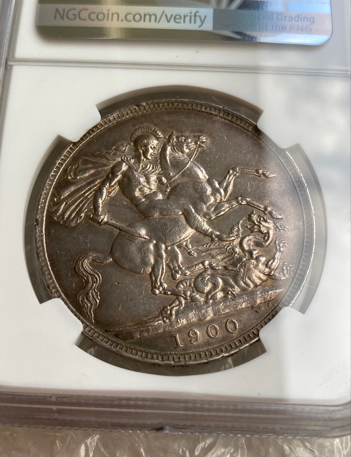 1900年LⅧ クラウン銀貨 ヴィクトリア女王 ヴェールヘッド NGC鑑定AU