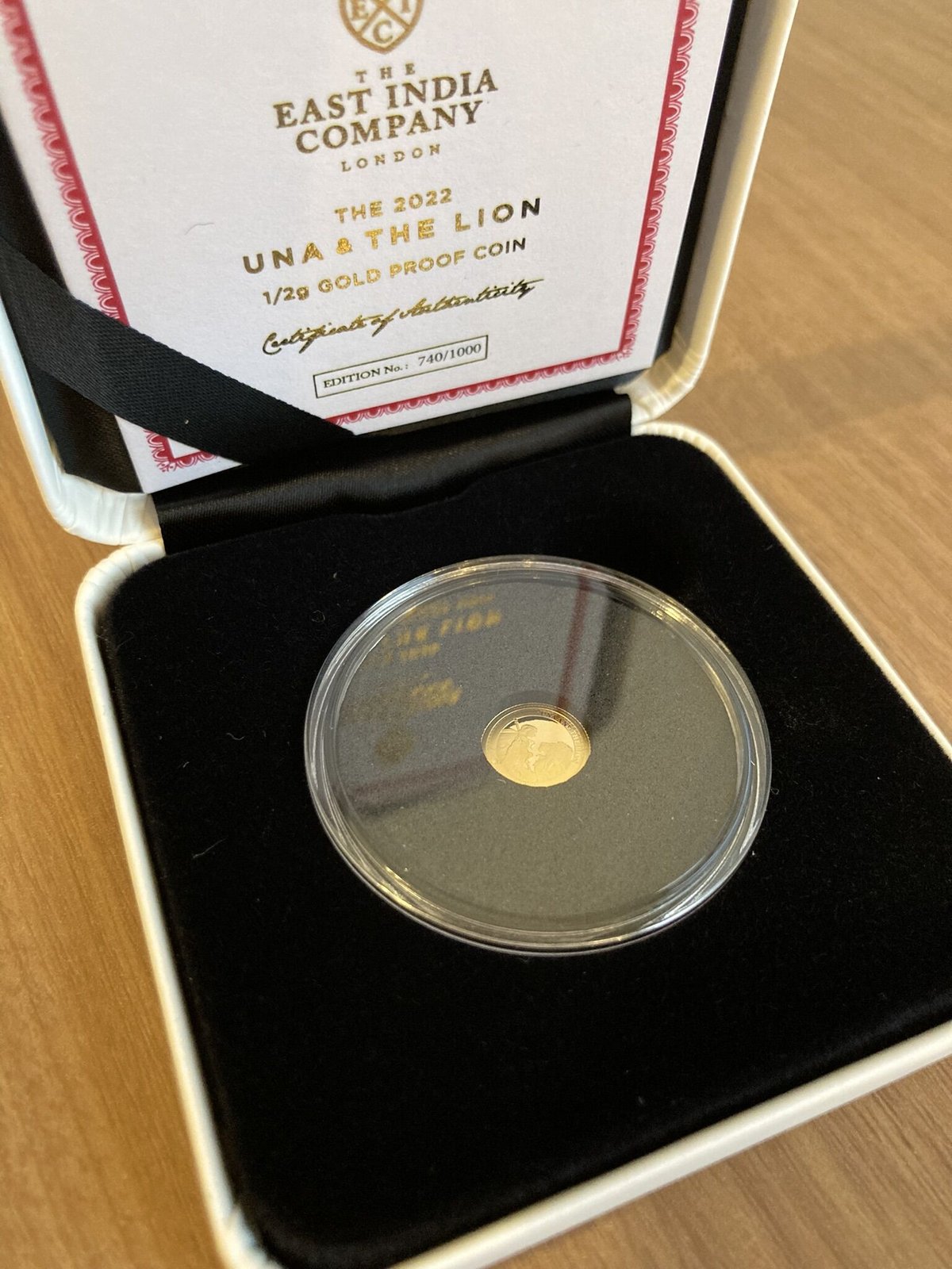 2022年度版 ウナとライオン 2022 セントヘレナ ￡2 金貨 ゴールド