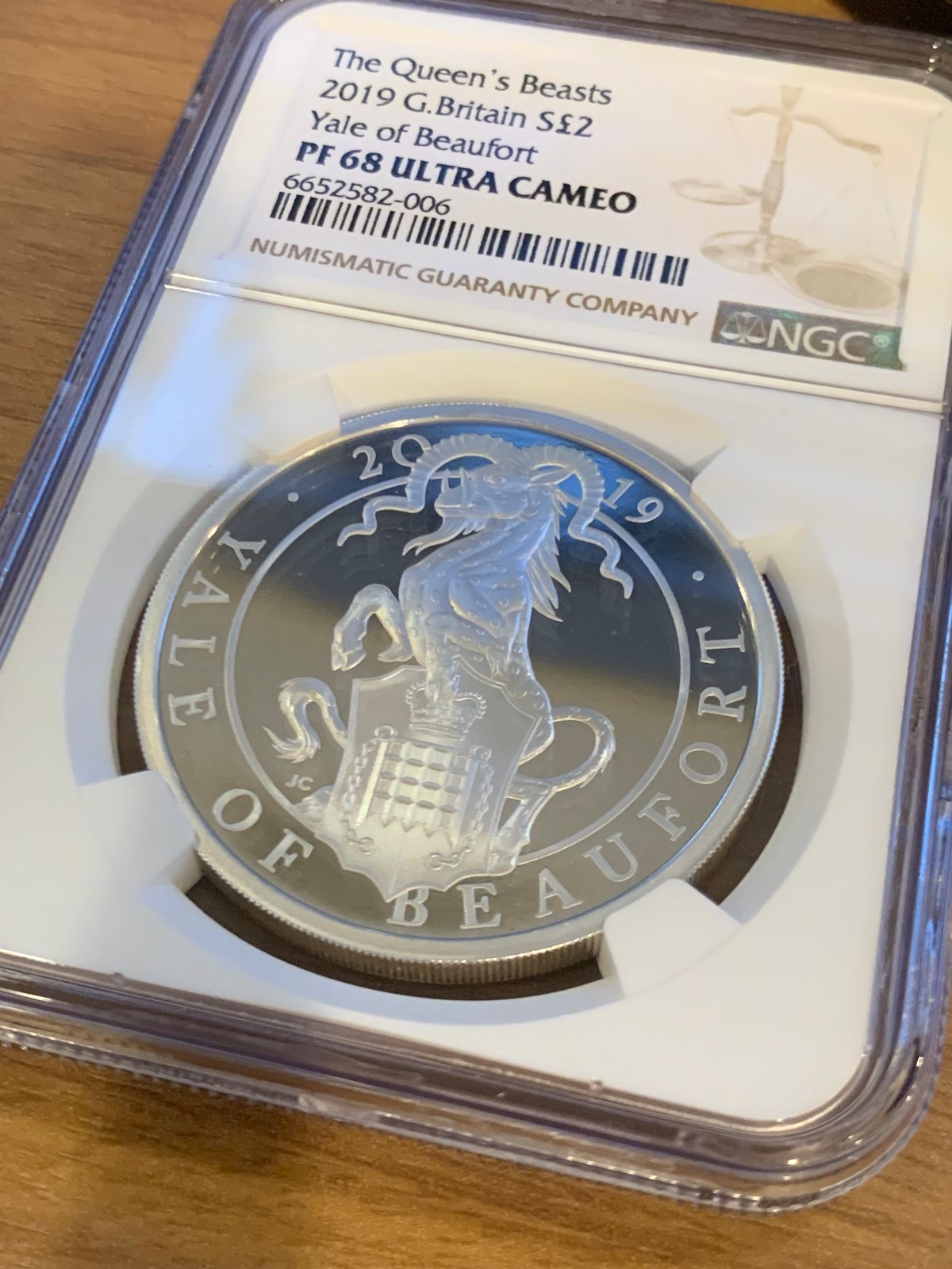 NGC鑑定PF68 ロイヤルミント クイーンズビースト 2021年