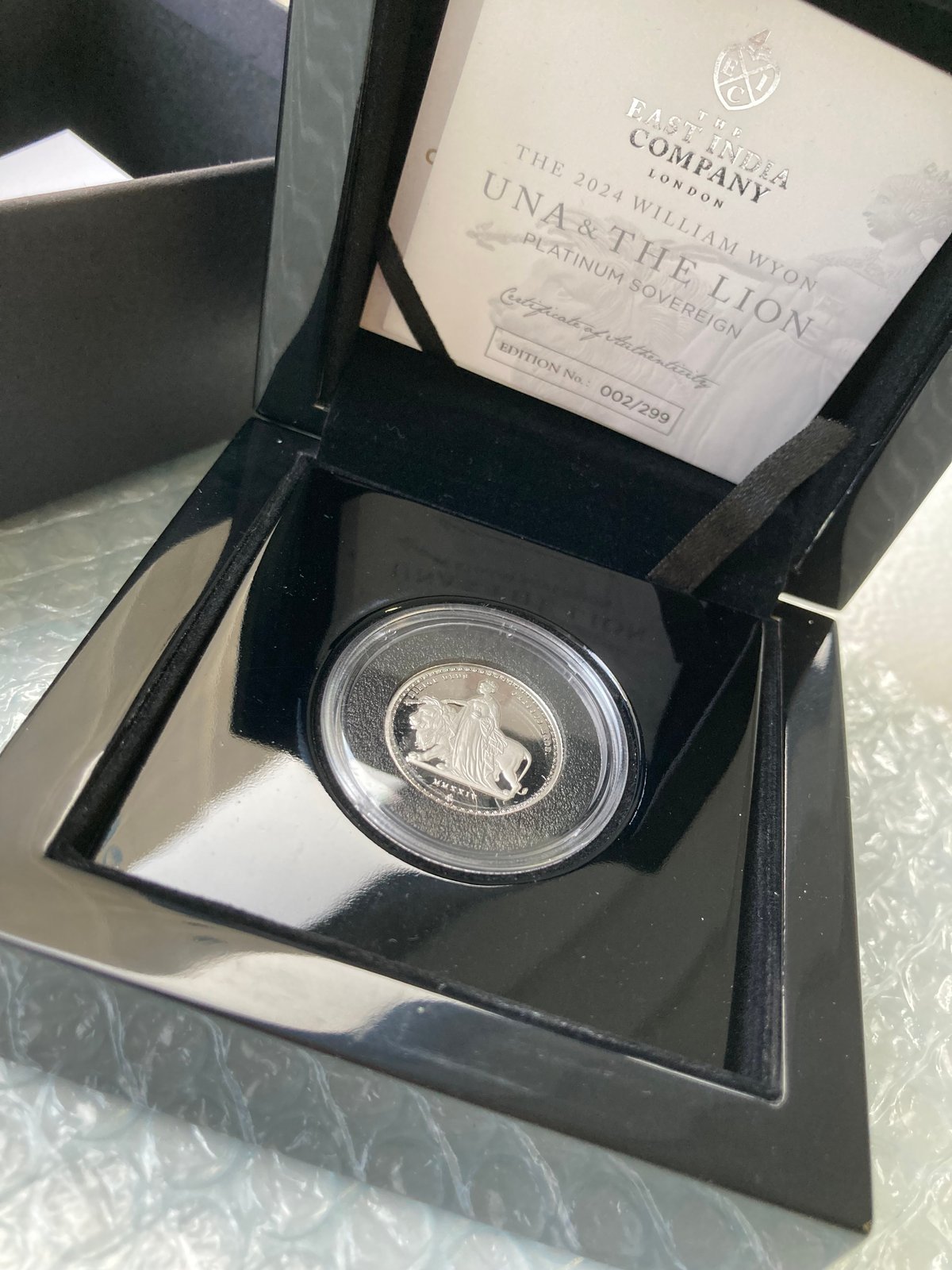 2024 ウナとライオン 箱付 ソブリン 金貨 NGC PF70 セントヘレナ