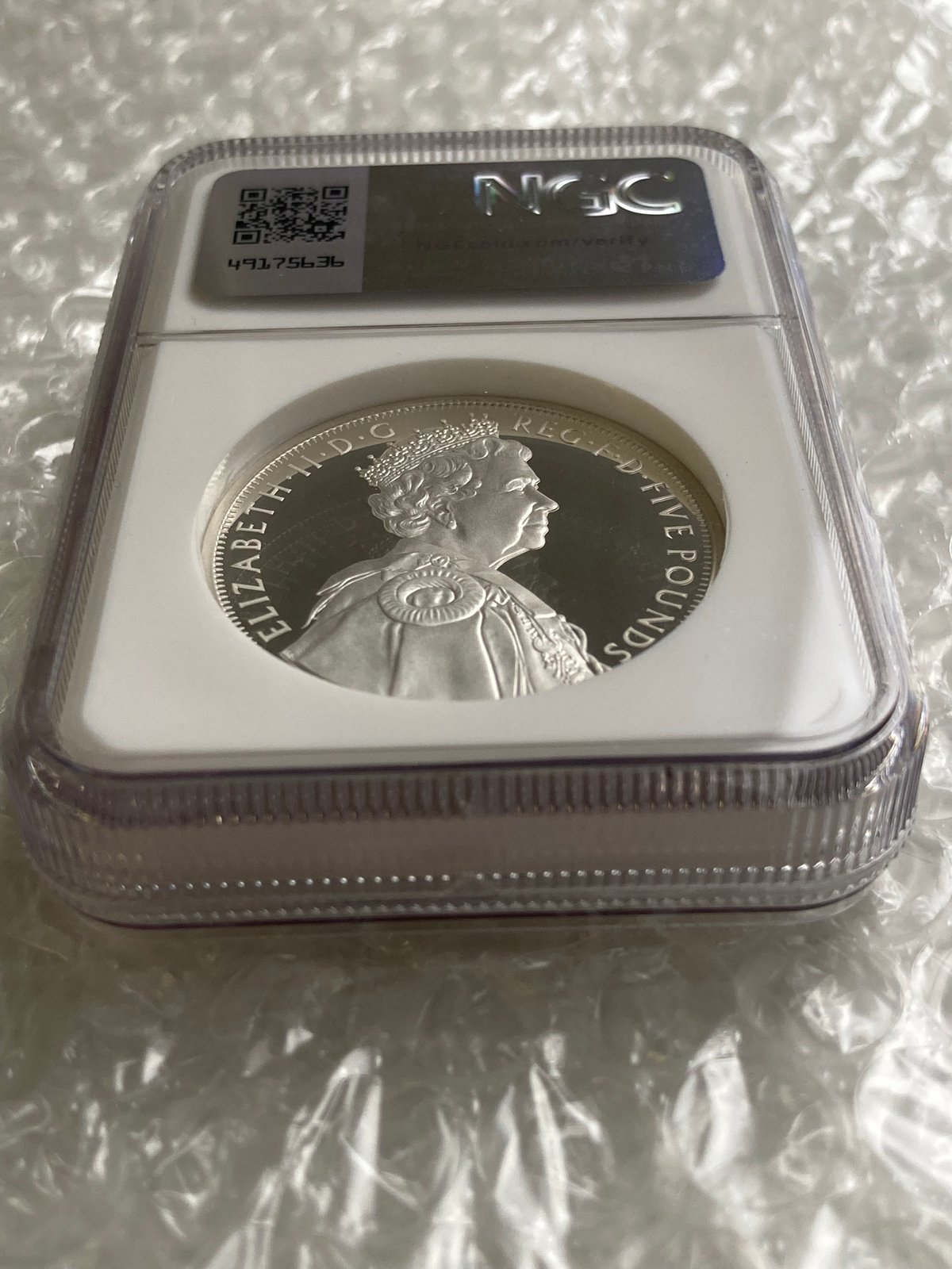 ★即購入…8.5万円 2012 エリザベス女王 ダイヤモンドJ ピエフオー銀貨 PCGS鑑定PR69 ダイヤモンドジュビリー 2012年 エリザベス女王60周年