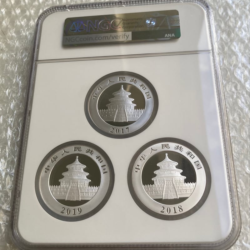 2019年 パンダ銀貨 10元 PCGS MS70 2019年 パンダ銀貨 10元 PCGS MS70 IMG_9165_1600x.jpg?v=1728638303
