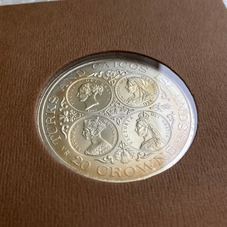 1976年 タークス・カイコス諸島 イギリス領 ヴィクトリア女王 20クラウン銀貨 シルバーコイン 裏面エリザベス女王 冊子