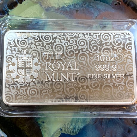 【10オンス・シルバーバー】2024年版　ロイヤルミント ウナとライオン 10oz 銀棒 インゴット 英国 イギリス Royal Mint Una Lion