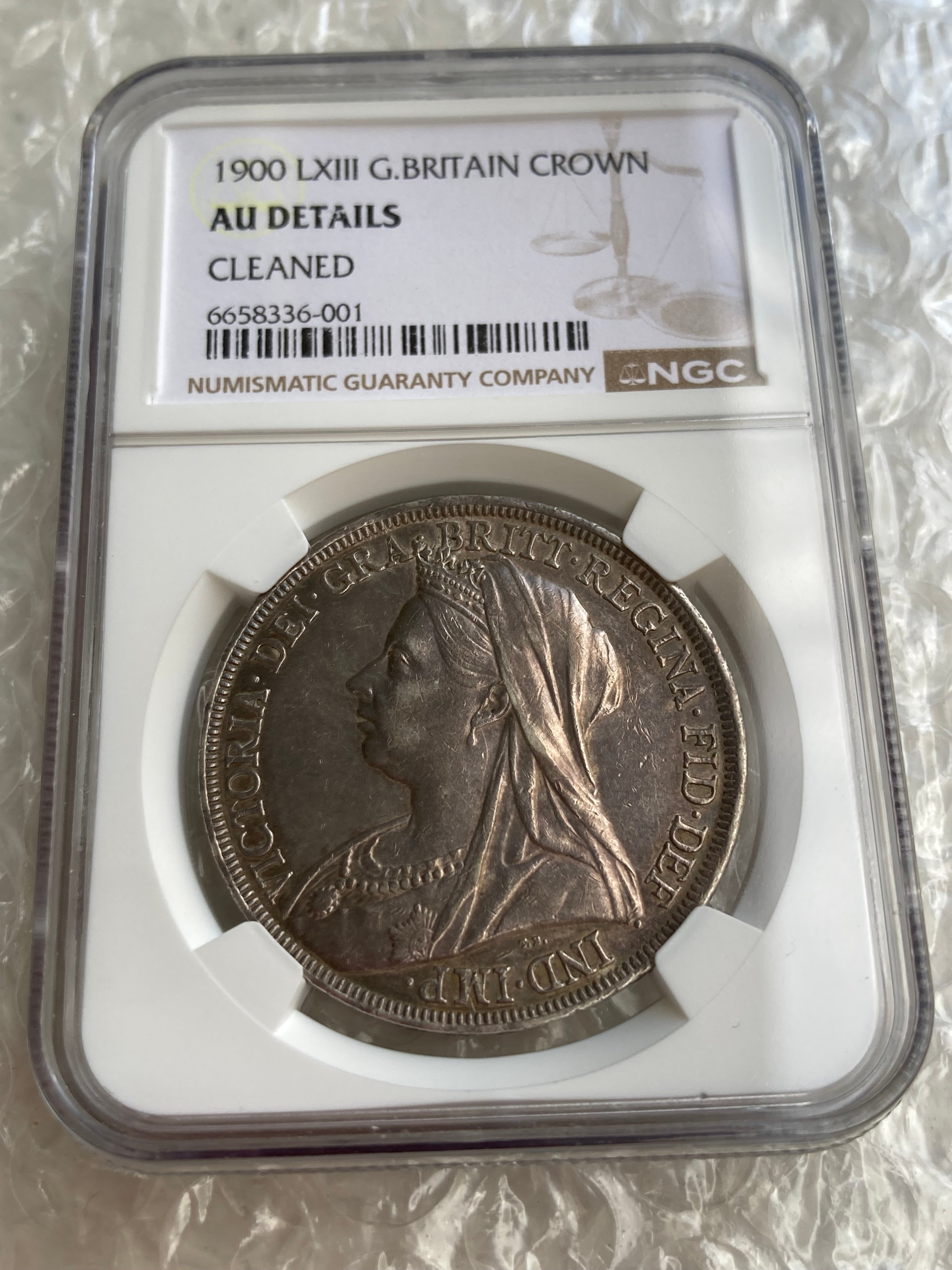1900年LⅧ クラウン銀貨 ヴィクトリア女王 ヴェールヘッド NGC鑑定AU