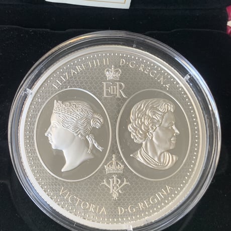 100ドル銀貨版 カナダのウナとライオン 10オンス銀貨 シルバーコイン 2017 建国150周年記念 1867年コンフェデレーション カナディアンミント 造幣局