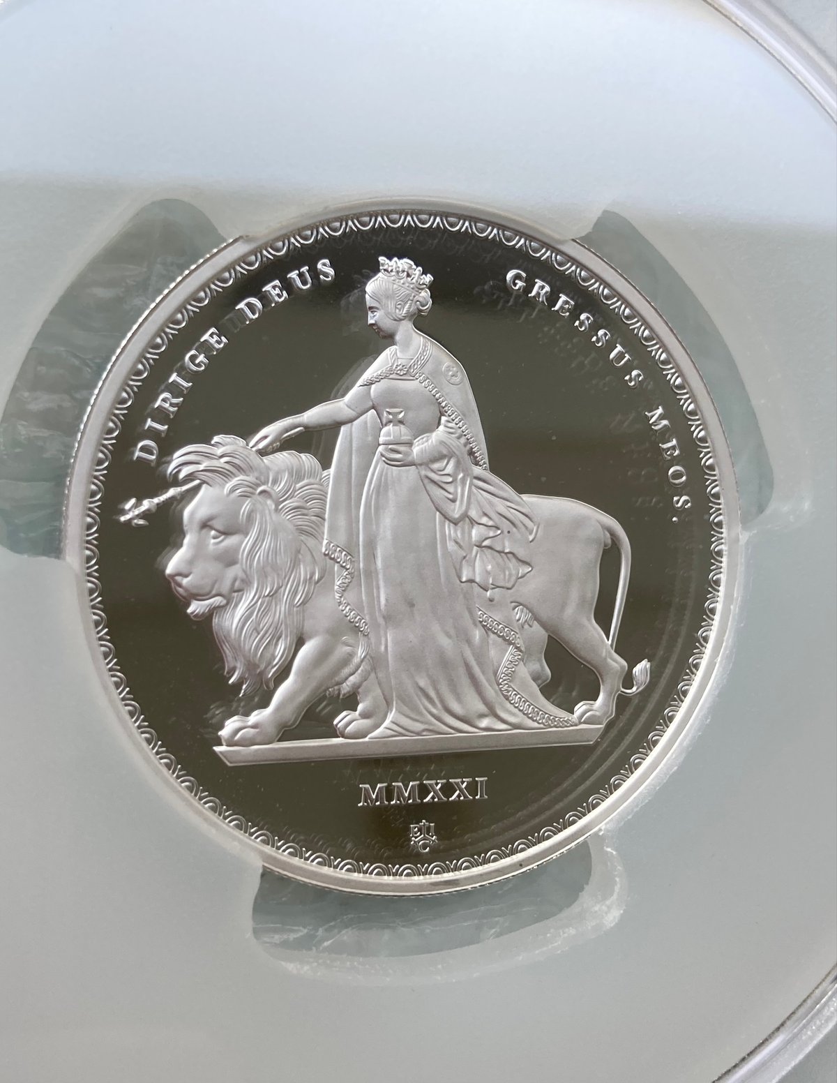 PCGS鑑定PR68 2オンス銀貨 ウナとライオン マスターピース版 2021年