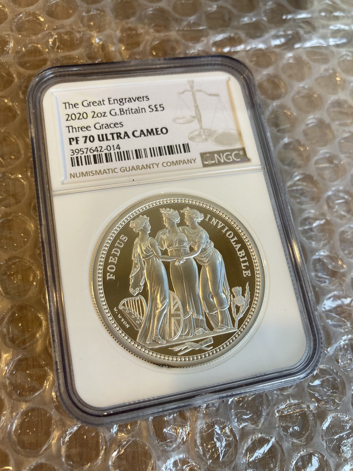 NGC鑑定PF70UC】ロイヤルミント 2020 スリーグレイセス 2オンス £5銀貨