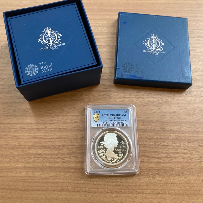 2007年 エリザベス女王結婚60周年 5ポンド 銀貨 NGC PF68UC 2007年 エリザベス女王結婚60周年 5ポンド 銀貨 NGC PF68UC