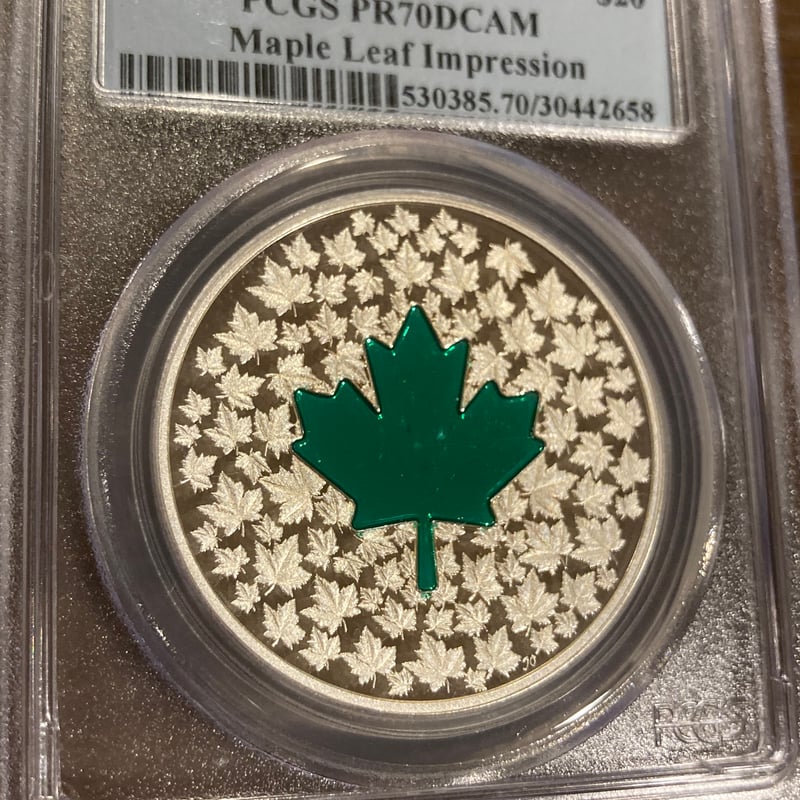 PCGS鑑定PR70 カナダ造幣局 グリーン・クリスタル・メイプルリーフ銀貨