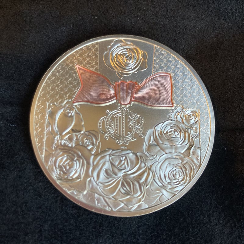 DIOR公式 ディオール シルバーメダル 銀 ミスディオールモチーフ