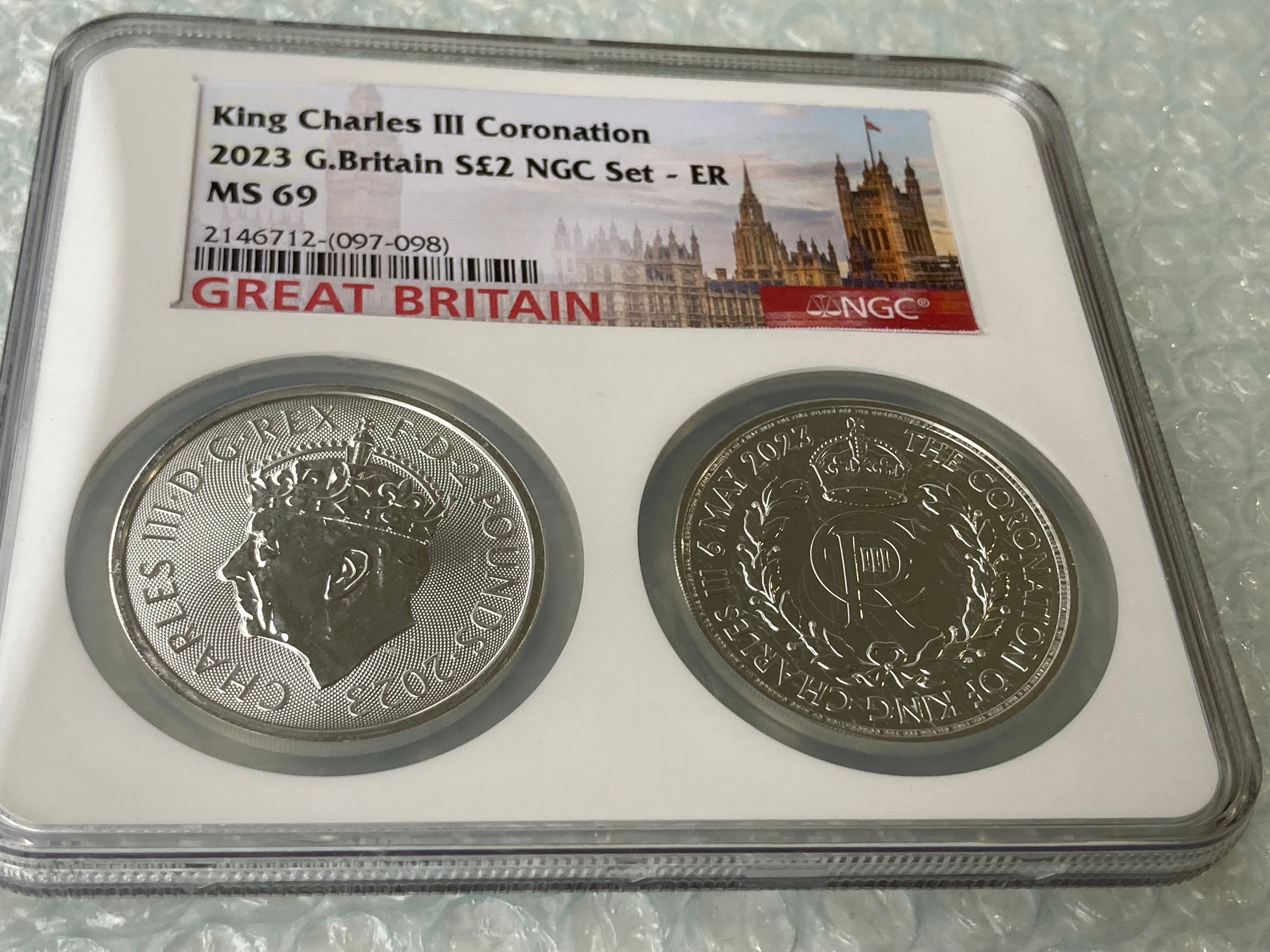 CAG スラブケース　外国銀貨 ブラジル 960R銀貨　1811年 デュアルホルダー・2枚組スラブ】NGC鑑定MS69 チャールズ3世戴冠式