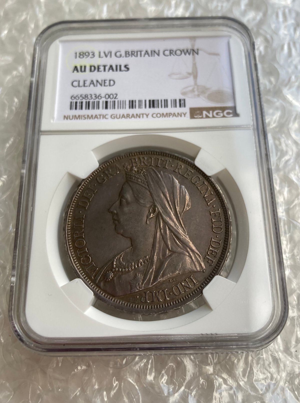 1893年LⅥ クラウン銀貨 ヴィクトリア女王 ヴェールヘッド NGC鑑定AU