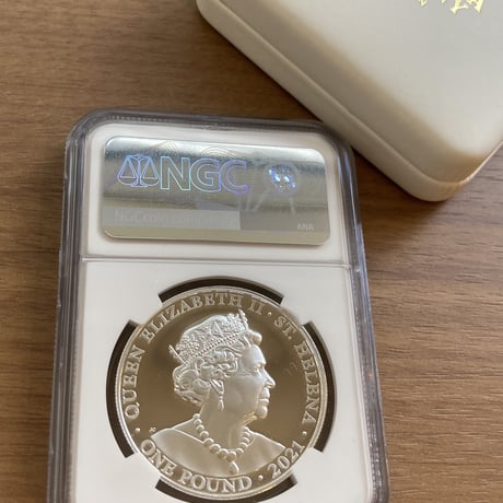 NGC70鑑定 Gilt版 女王の美徳シリーズ 勝利 イギリス領セントヘレナ造幣局 1オンス銀貨 シルバー プルーフコイン 金メッキ ヴィクトリア女王 エリザベス女王 24k Victory