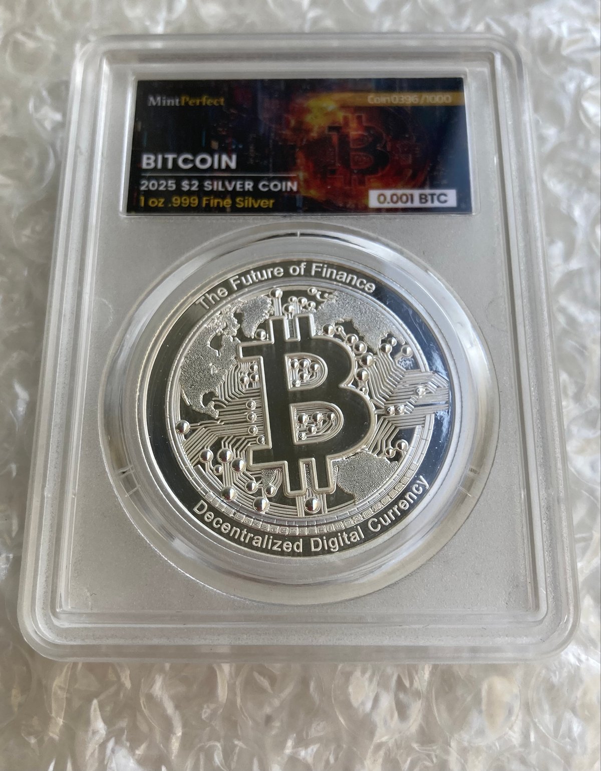 0.001BTCが内蔵】ビットコイン モチーフ ミントパーフェクトスラブ入り 0.001BTCが内蔵】ビットコイン モチーフ ミントパーフェクトスラブ入り