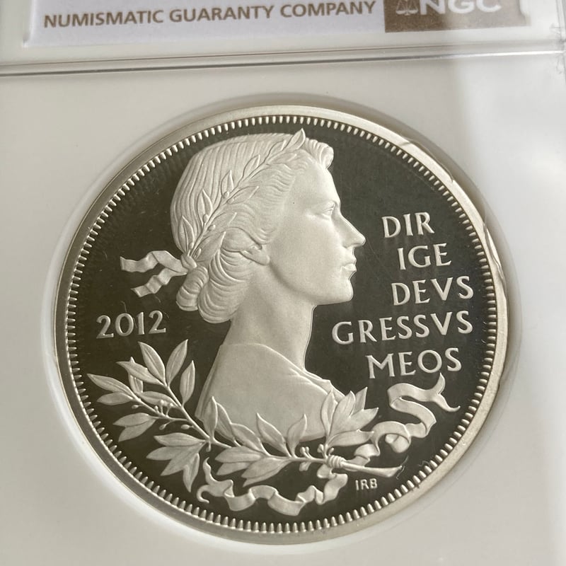 ピエフォー版 NGC鑑定PF68 ダイヤモンドジュビリー 2012年 エリザベス