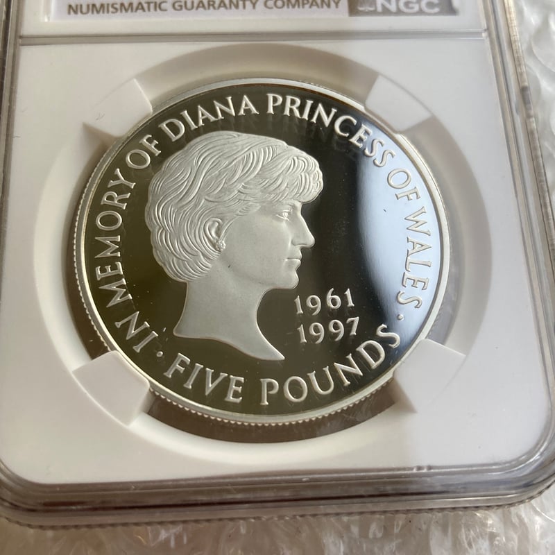 NGC鑑定PF69UC 1999年 イギリス ダイアナ妃追悼祈念 5ポンド銀貨